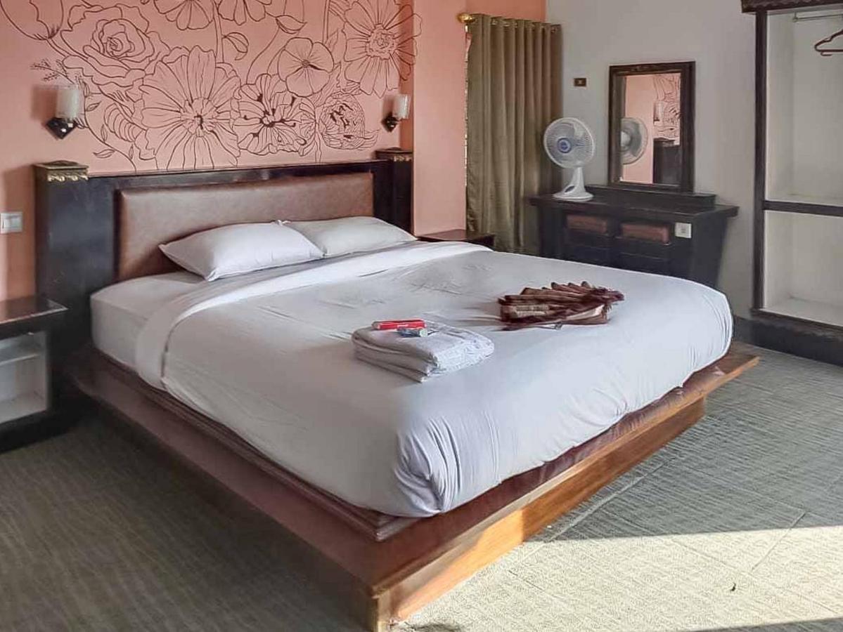 Hotel Ananda Syariah Redpartner Bukittinggi Εξωτερικό φωτογραφία