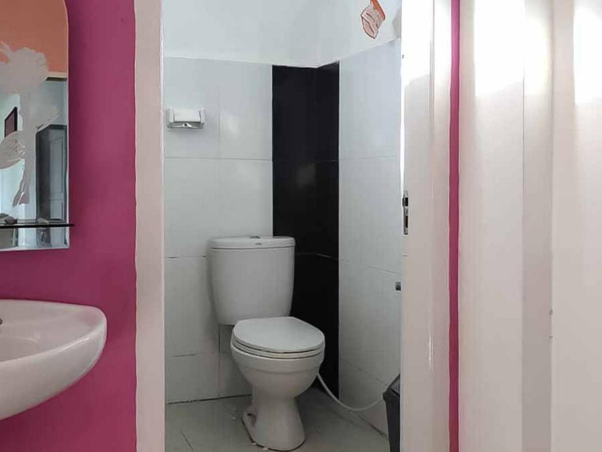 Hotel Ananda Syariah Redpartner Bukittinggi Εξωτερικό φωτογραφία